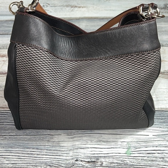 Coach Black & Brown Shoulder Handbag Features textured design & dual-tone straps - Picture 3 of 15